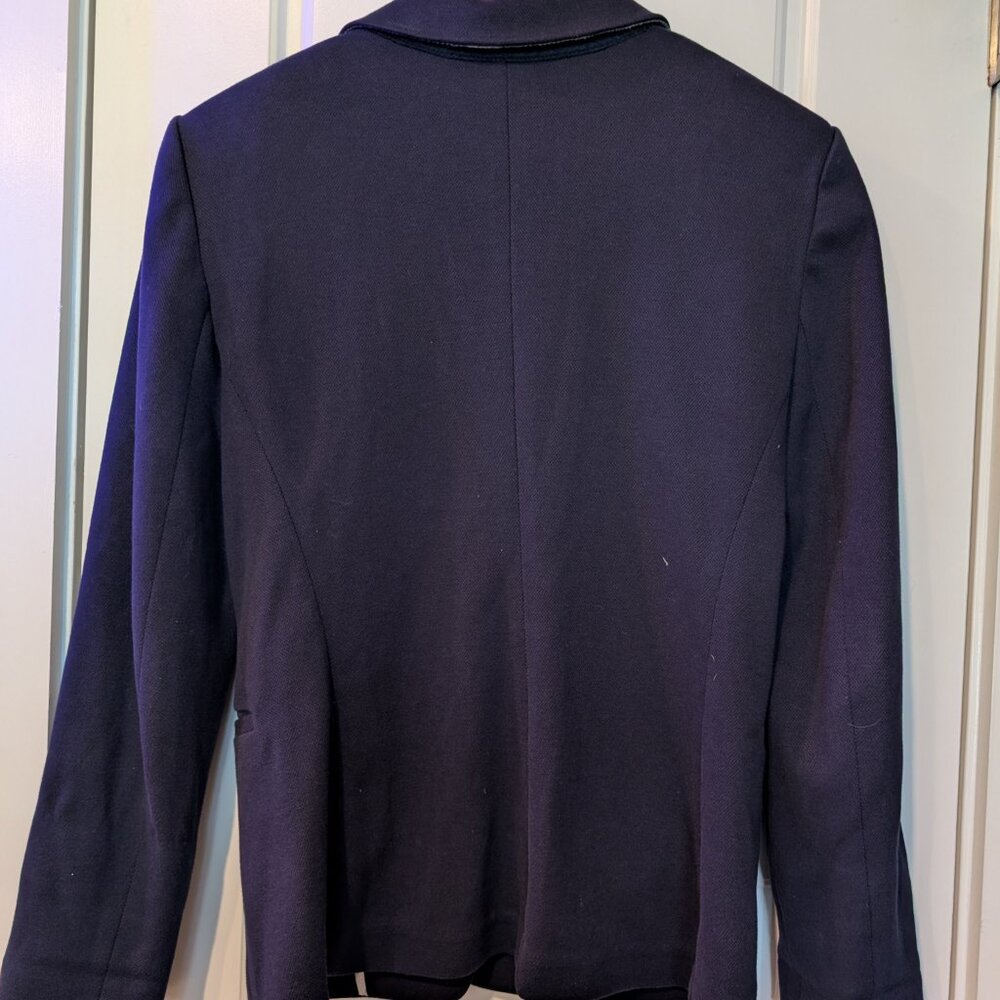 Blazer - Picture 2 of 3